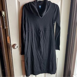 Old Navy Drawstring Waist Maternity Black Dress and Long Sleeve